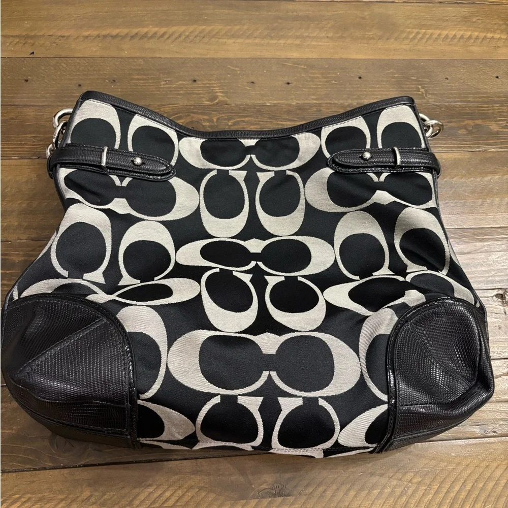 Coach Collette Signature Hobo Bag in Jacquard and Leather